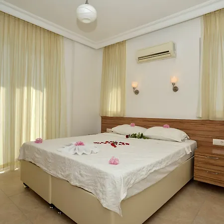 Lighthouse Legend Aparts Appartement
